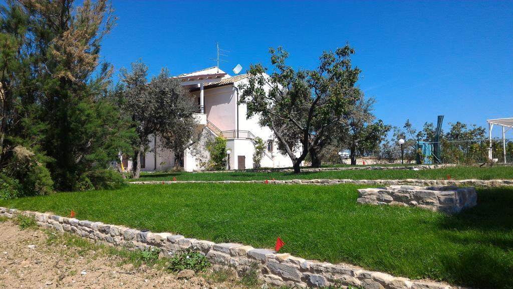 Villa Marchetti كوبرا ماريتيما المظهر الخارجي الصورة