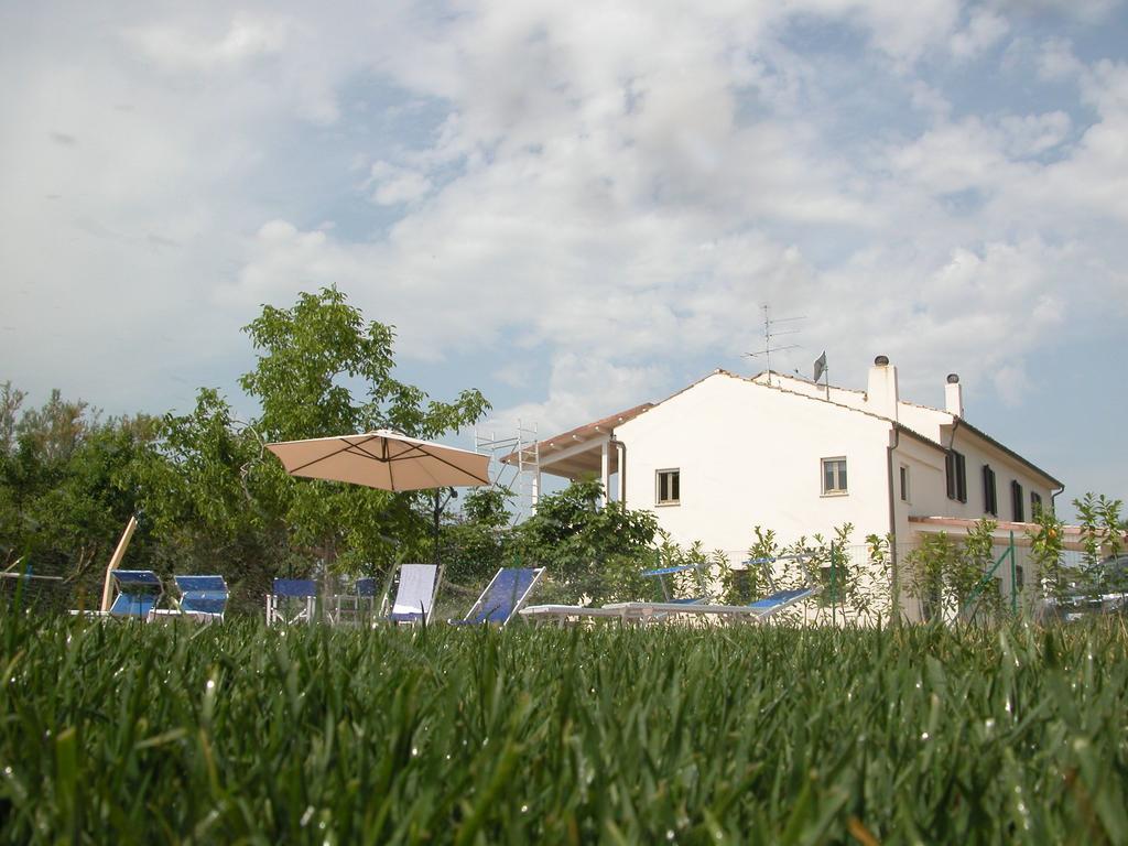 Villa Marchetti كوبرا ماريتيما المظهر الخارجي الصورة