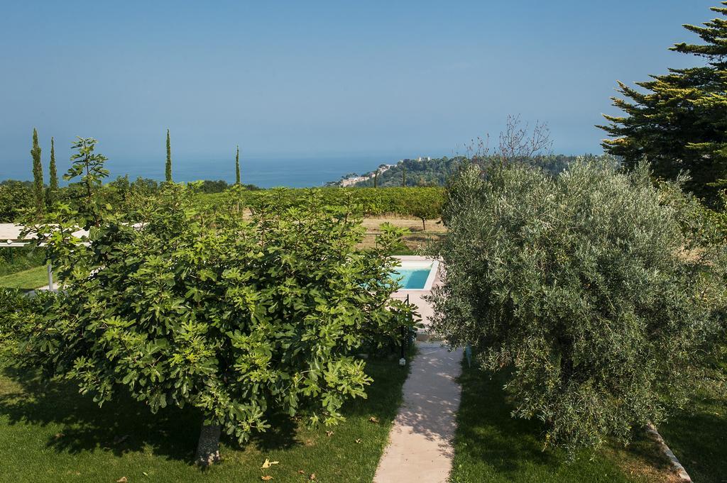 Villa Marchetti كوبرا ماريتيما المظهر الخارجي الصورة